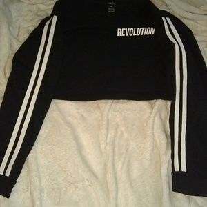 Rue 21 crop top long sleeve